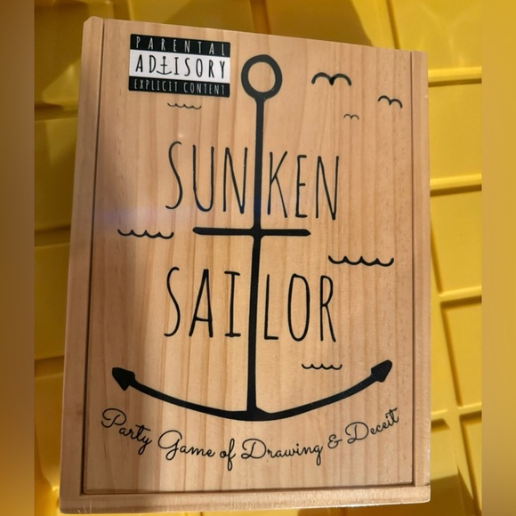 Buffalo David Bitton Sunken Sailor Game Box - Picture 1 of 2